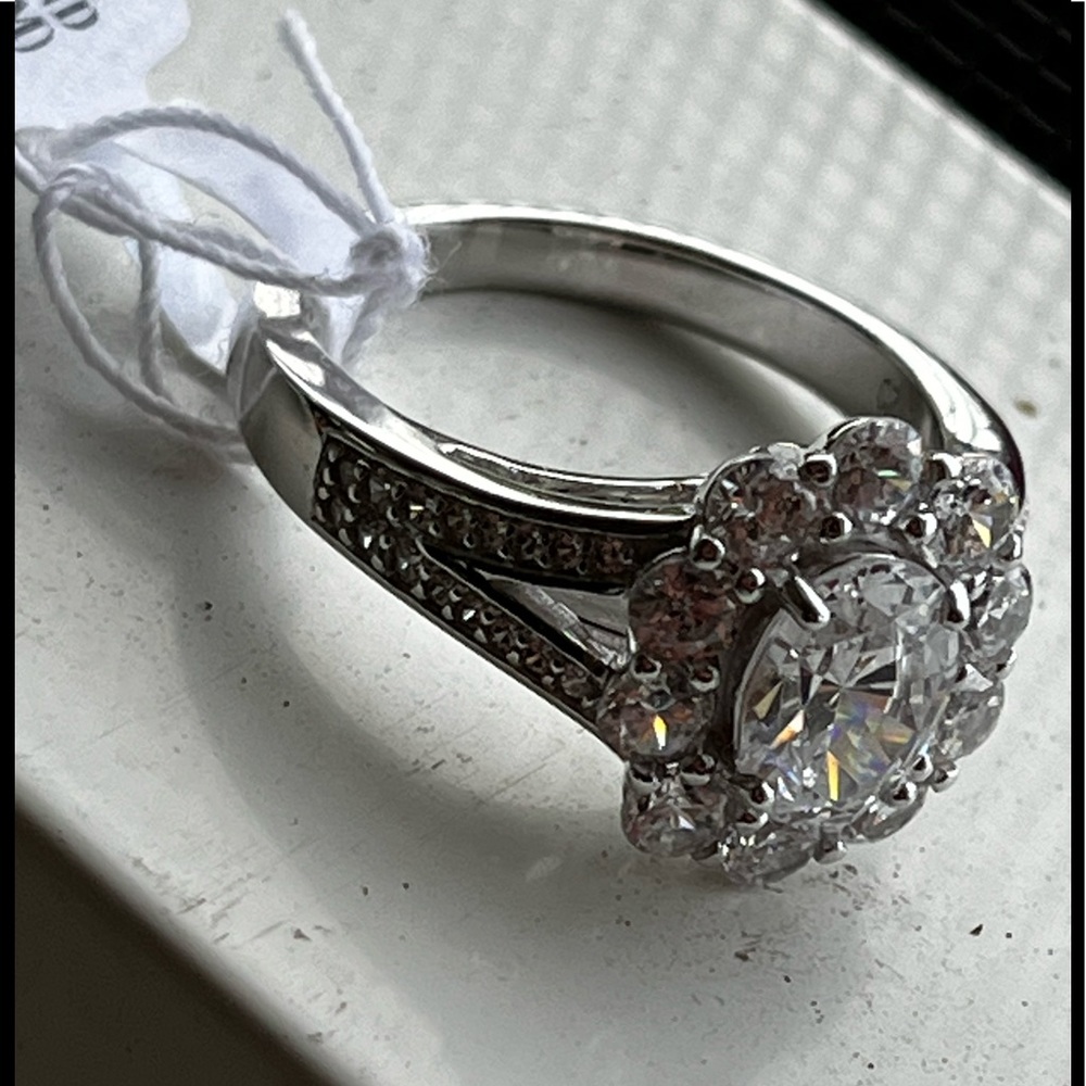💐 Vanna K. Sterling Silver 925 Flower Ring- Size 8